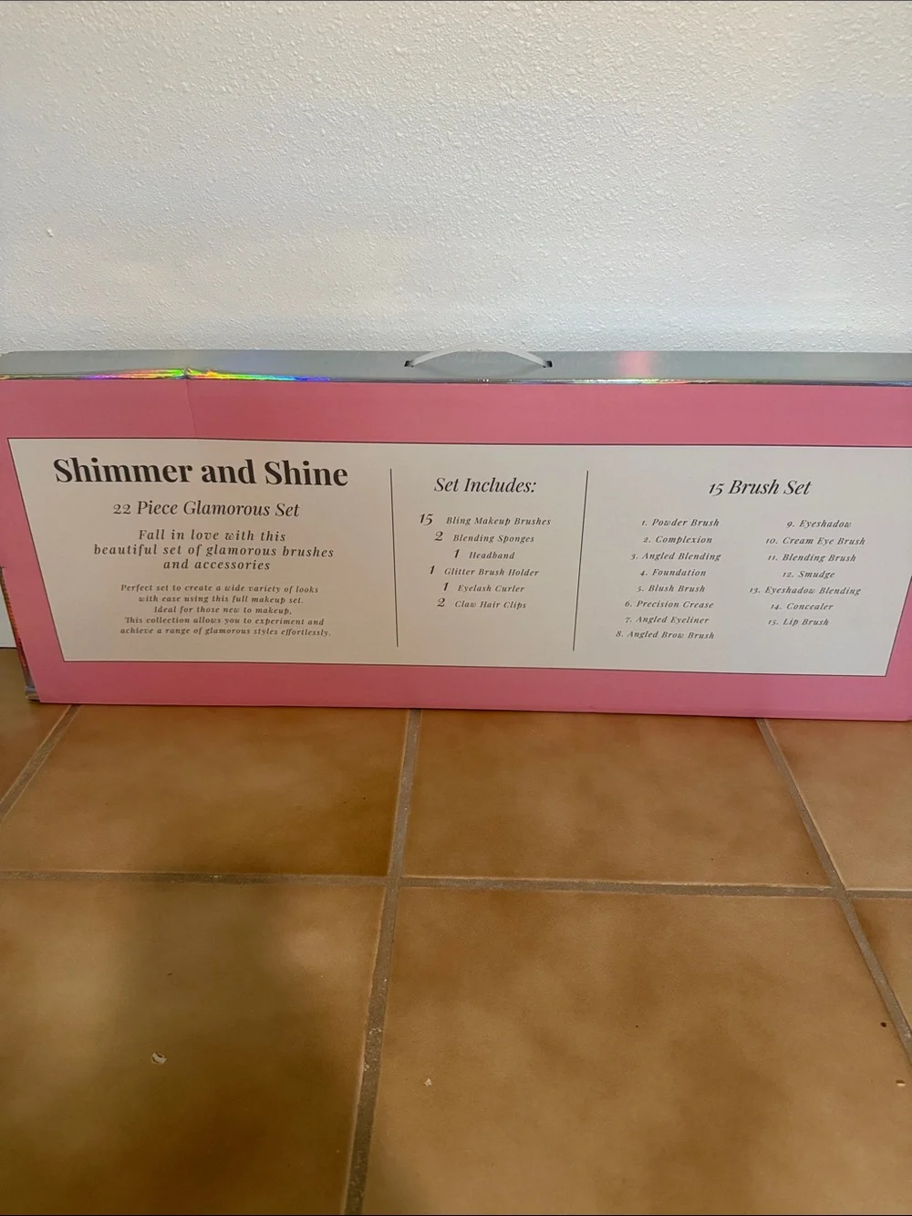 NIB Yafa Shimmer and Shine Beauty 22-Piece Bling Makeup Brush and Accessory Set
